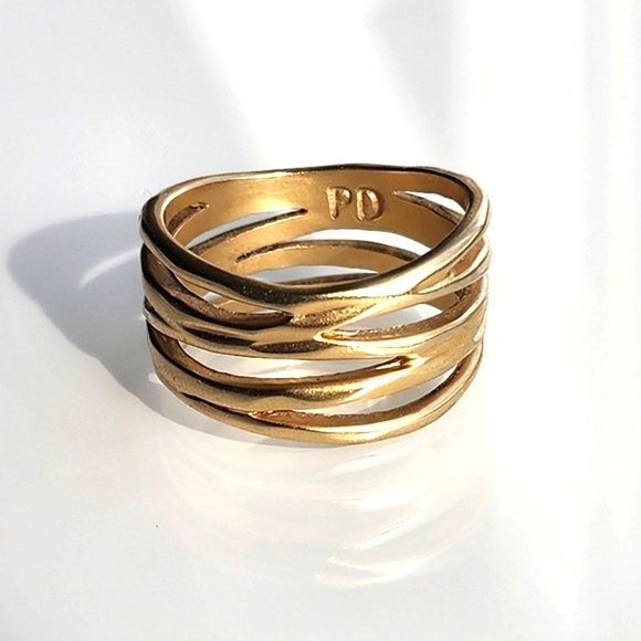 Premier Designs Gold Ring - Picture 1 of 9